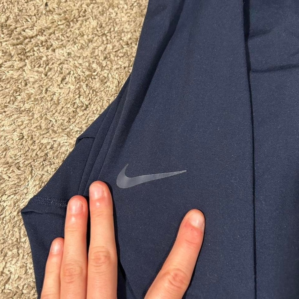 Women's Nike Dri-FIT Navy‎ Quarter Zip Crop Sleeve Athletic Running Gym Top S - Picture 4 of 7